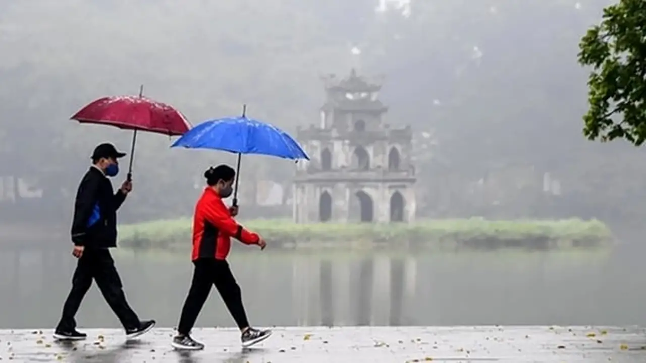 جبهة هوائية باردة وضعيفة تجلب فرص هطول الأمطار على المناطق الشمالية